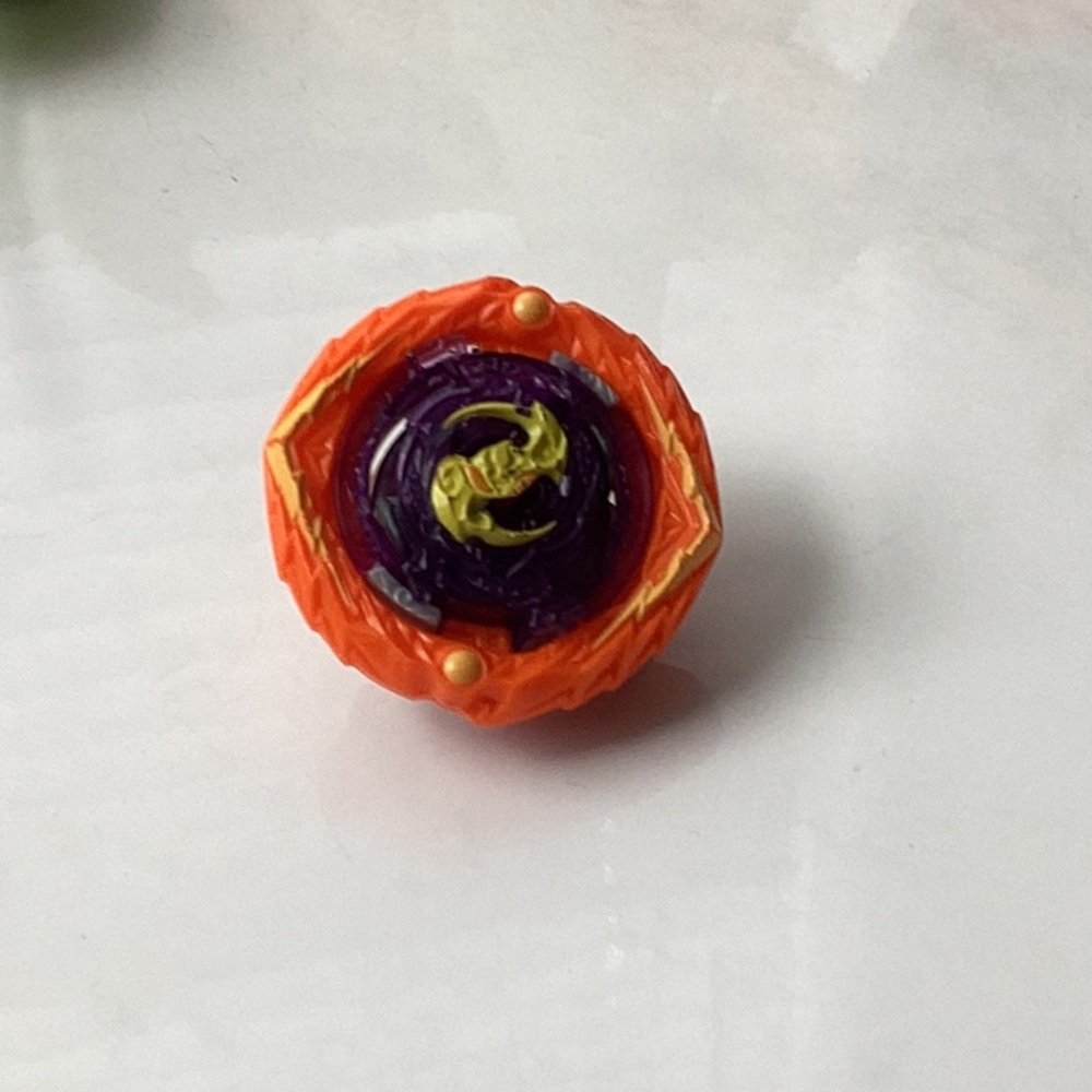 Used Beyblade Burst Quadrive Lightning Pandora